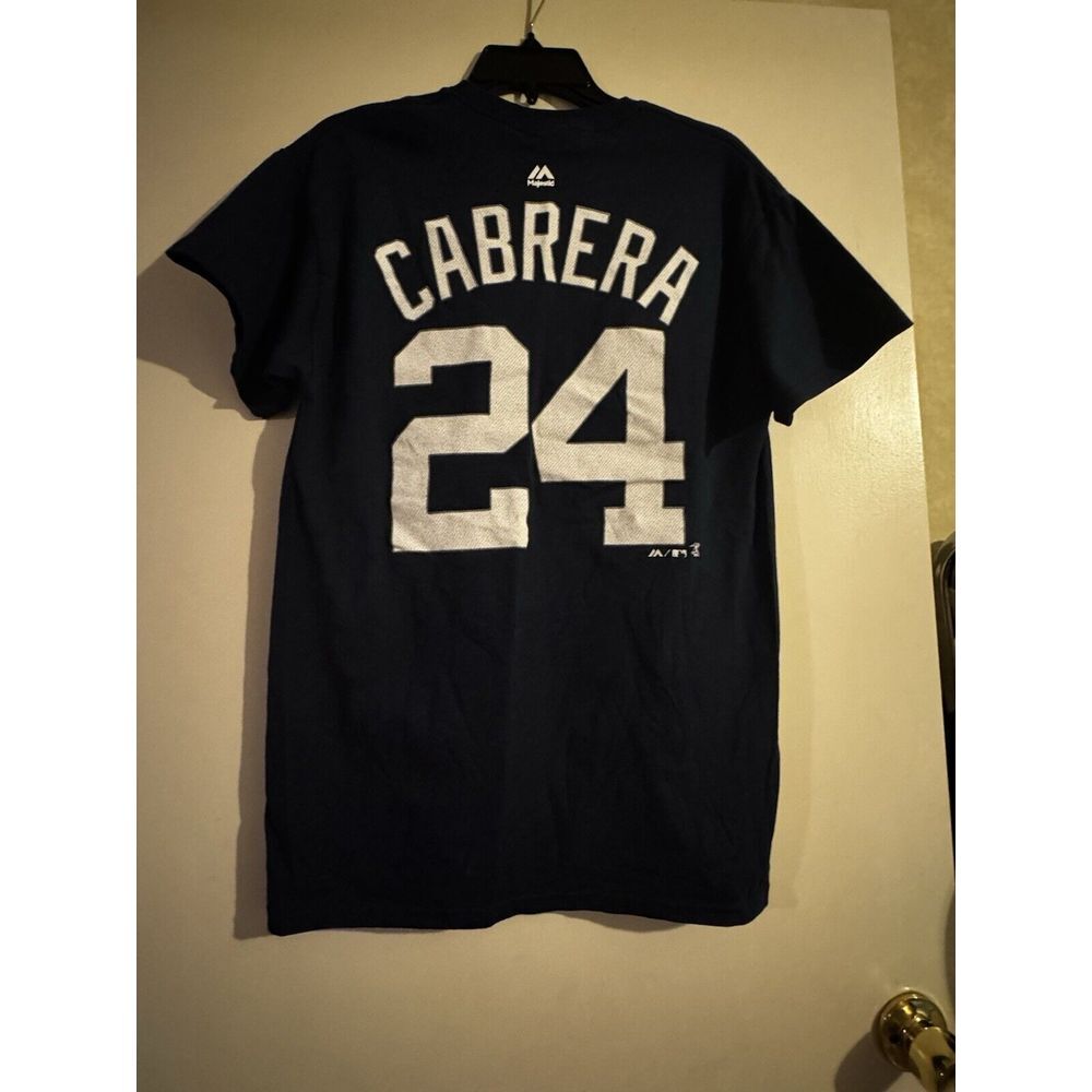 Detroit Tigers Jersey T-shirt Cabrera #24 Majestic Triple Peak Shirt MLB M NEW
